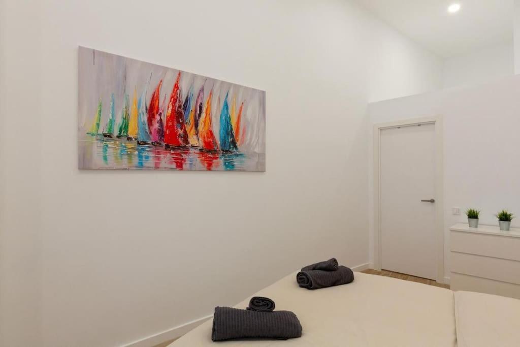 דירות ולנסיה Nuevo Loft En Playa Y Cerca Del Centro, Ac Y Wifi מראה חיצוני תמונה